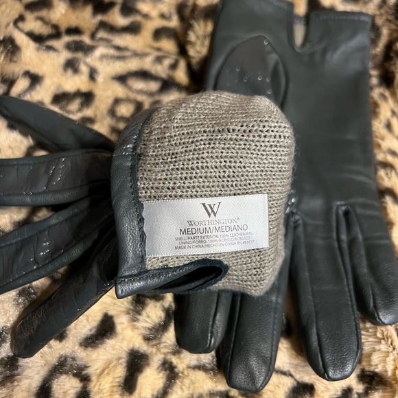 Worthington Dark Gray Leather/Patent Leather  Gloves size M - Picture 2 of 6